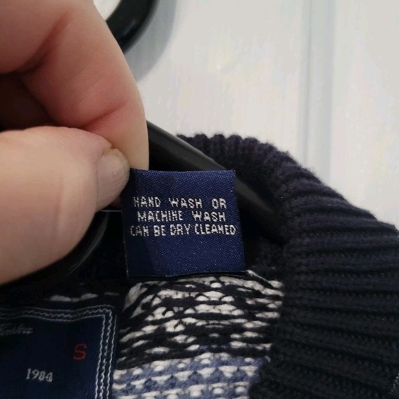 Northern Lights Clothing Co Eagle Cardigan Women's Small Sweater Metal Clasp - Picture 5 of 9